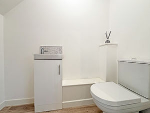 Photo 9- click for photo gallery